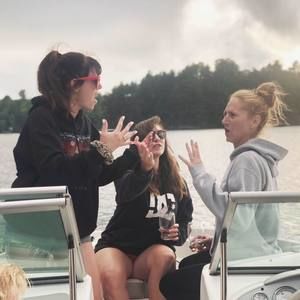 Meet your Posher, Emma